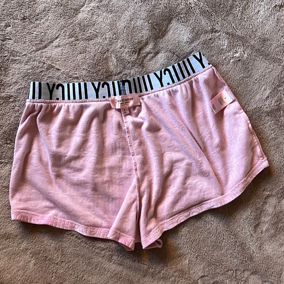new juicy couture shorts🩷🌺make offers! - Picture 4 of 7